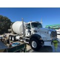 2014 MACK GRANITE CONCRETE MIXER TRUCK