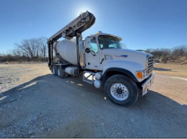 2006 MACK GRANITE CONCRETE MIXER TRUCK