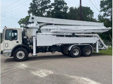 1997 MACK MR600 CONCRETE BOOM  PUMP TRUCK