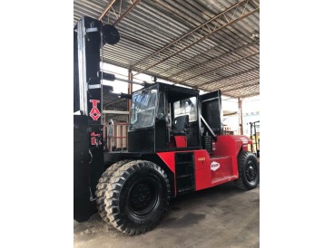 1995 TAYLOR TY520 FORKLIFT