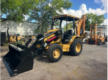 2005 CATERPILLAR 420D BACKHOE LOADER