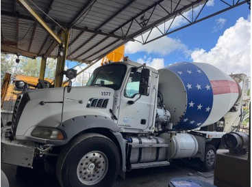 2015 MACK GRANITE CONCRETE MIXER TRUCK