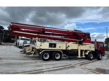 2000 MACK MR600 CONCRETE SCHWING PUMP TRUCK