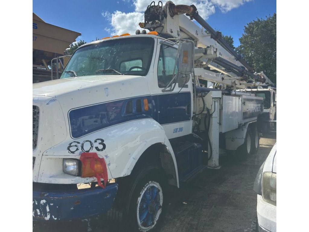 1999 STERLING TRUCK L9513 WITH SCHWING CONCRETE PUMP TRUCK 1999 STERLING TRUCK L9513 WITH SCHWING CONCRETE PUMP TRUCK