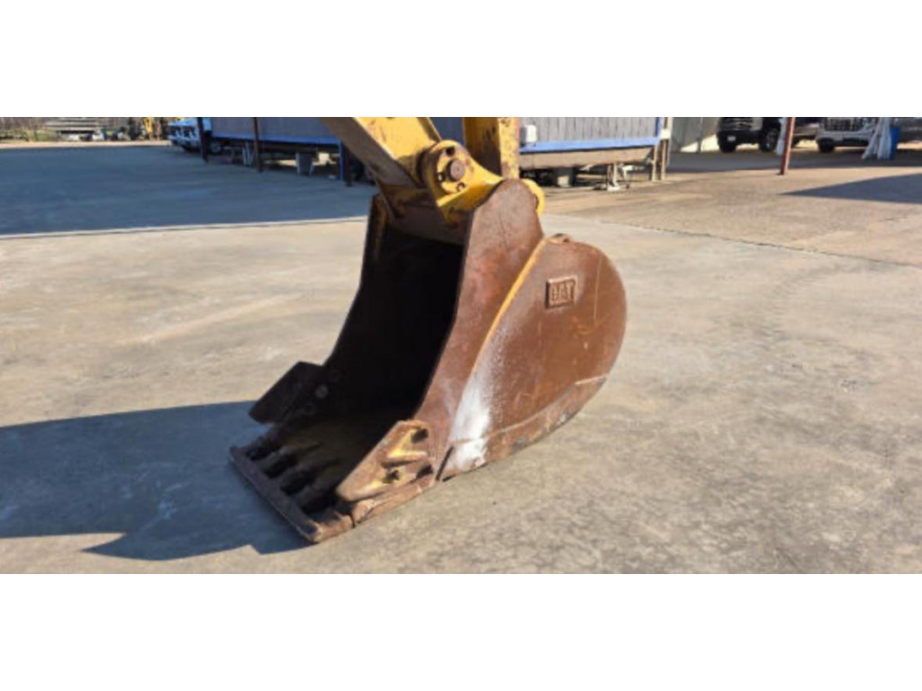 2010 CATERPILLAR 320DL EXCAVATOR 2010 CATERPILLAR 320DL EXCAVATOR