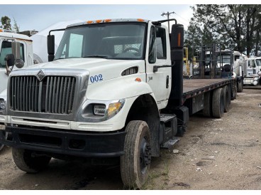 2006 INTERNATIONAL 7600 FLATBED TRUCK