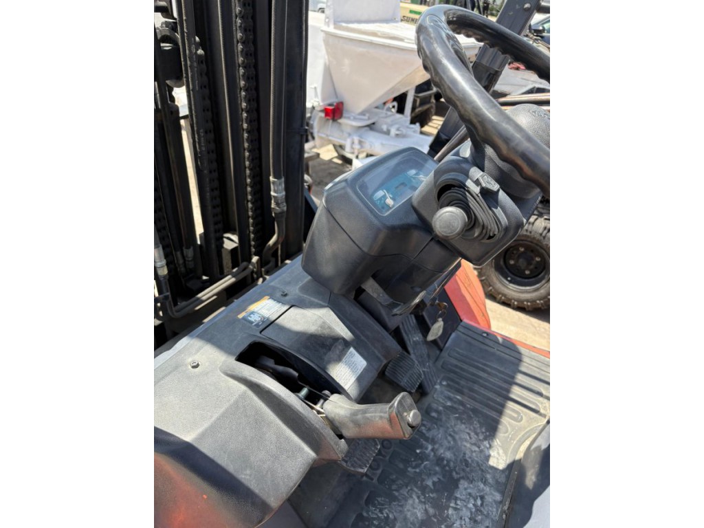 2007 TOYOTA 7FDU35 FORKLIFT 2007 TOYOTA 7FDU35 FORKLIFT