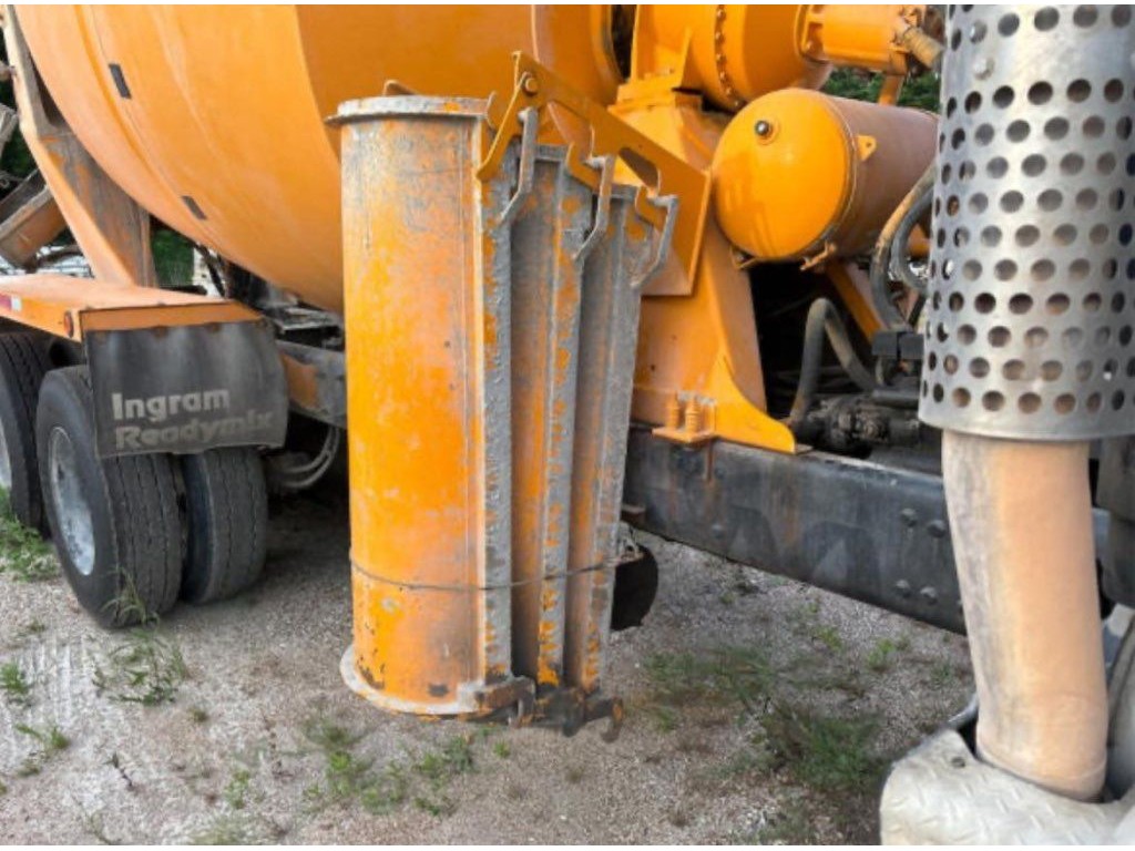 2014 KENWORTH T800 CONCRETE MIXER TRUCK 2014 KENWORTH T800 CONCRETE MIXER TRUCK