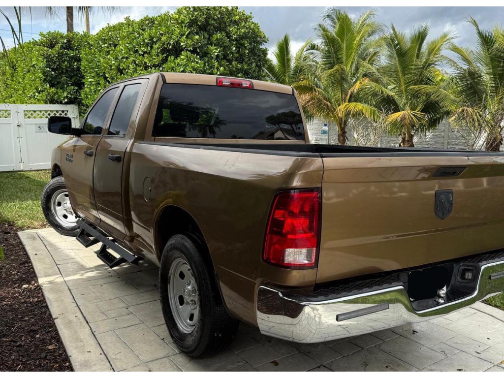 2013 RAM 1500 PICK-UP TRUCK 2013 RAM 1500 PICK-UP TRUCK